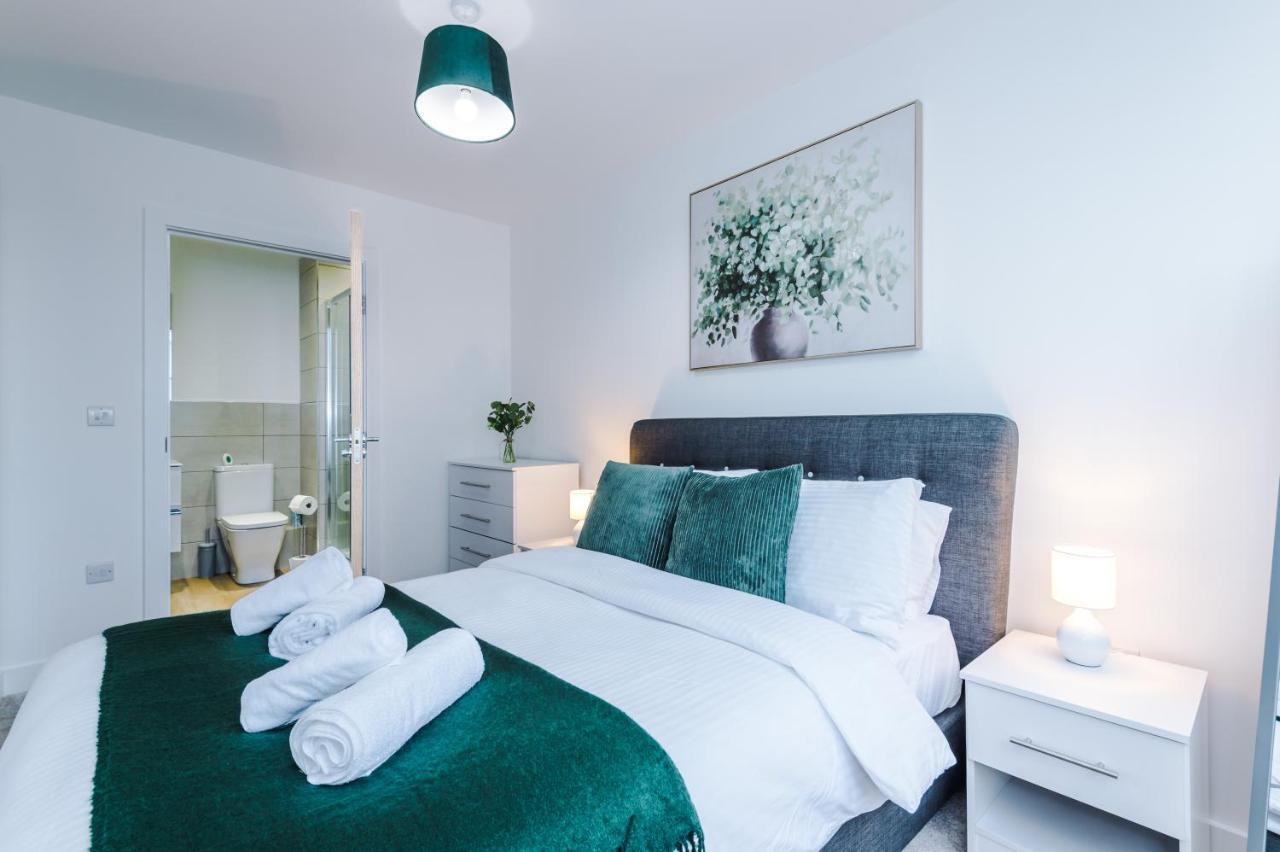 New! Stylish 2-Bed Apartment In Manchester By 53 Degrees Property - Amazing Location, Ideal For Small Groups - Sleeps 4! Dış mekan fotoğraf